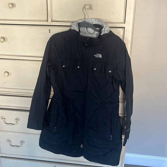 The North Face Jackets & Coats The North Face Womens Rain Coat